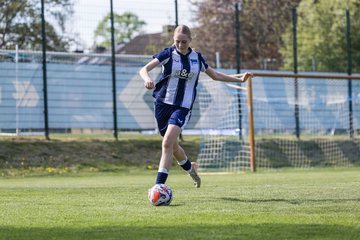 Bild 462 - wBJ Hamburger SV - Hertha BSC : Ergebnis: 5:2